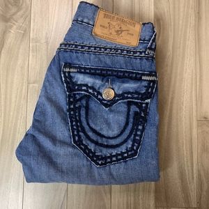 True Religion Distressed Jeans 30/32